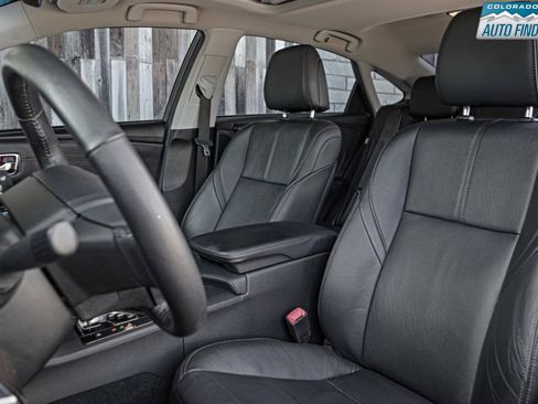Used 2013 Toyota Avalon XLE Premium FWD image 12