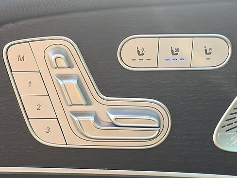 Certified 2026 Mercedes-Benz GLE 350 4MATIC image 6