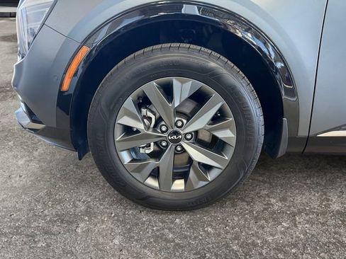 Certified 2025 Kia Sportage SX Prestige AWD/4WD image 12