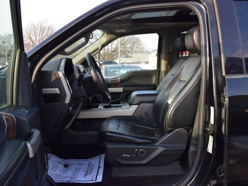 Used 2016 Ford F150 Lariat image 34