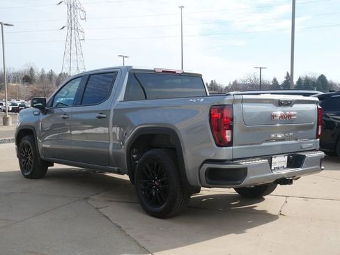 Used 2025 GMC Sierra 1500 Elevation image 5