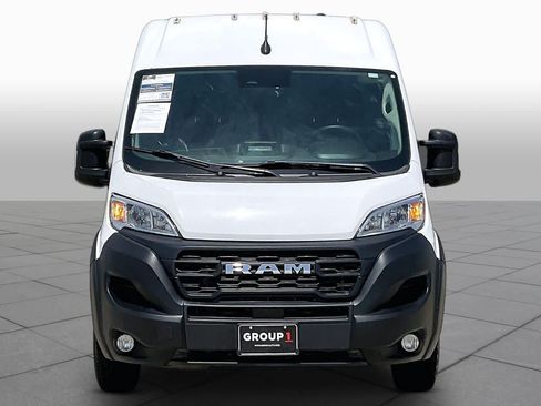 Used 2025 RAM ProMaster 2500 w/ Convenience Group FWD image 4