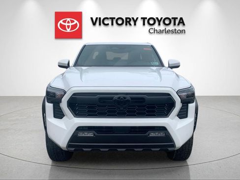 New 2026 Toyota Tacoma TRD Off-Road AWD/4WD image 8