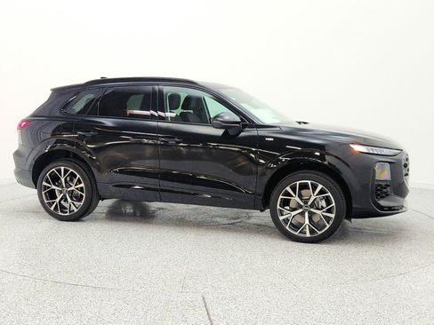 New 2026 Audi Q3 quattro 2.0T AWD/4WD image 4