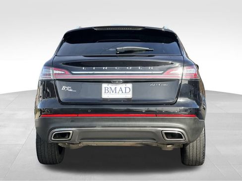 Used 2019 Lincoln Nautilus Reserve image 10