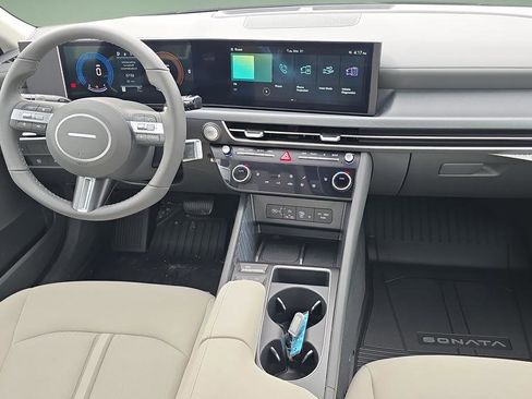 New 2026 Hyundai Sonata SEL AWD/4WD image 17