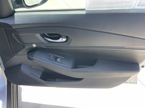 Certified 2025 Honda Accord SE image 21