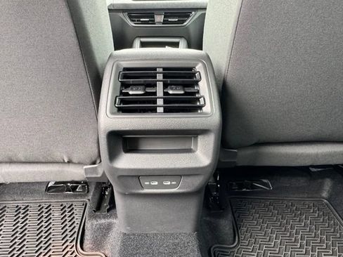 Certified 2025 Volkswagen Tiguan S AWD/4WD image 11