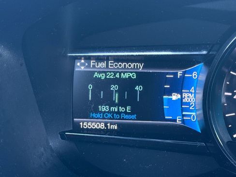 Used 2016 Ford Explorer XLT w/ Equipment Group 202A image 32