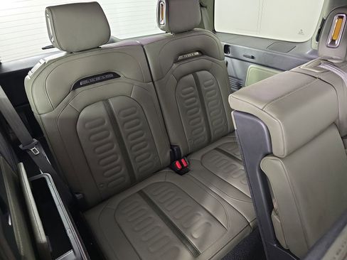 Used 2023 Rivian R1S Adventure AWD/4WD image 25