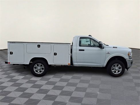 New 2024 RAM 3500 Tradesman image 5