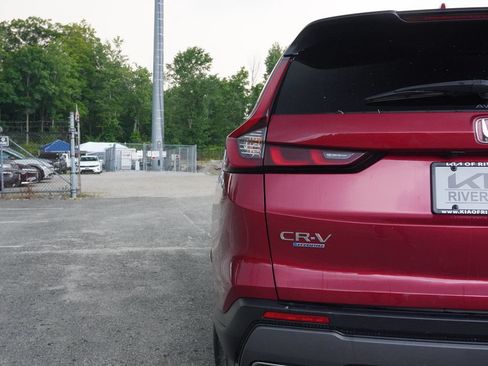 Used 2025 Honda CR-V Sport image 15