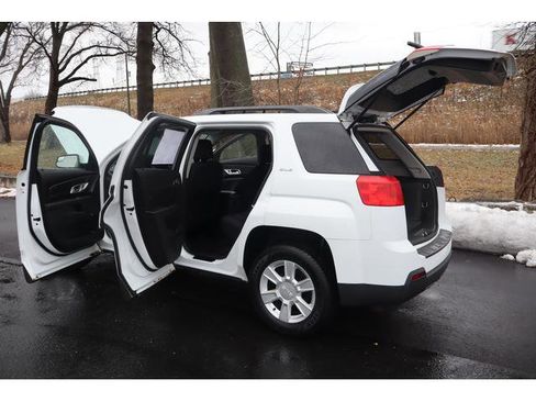 Used 2013 GMC Terrain SLE w/ Convenience Package image 17