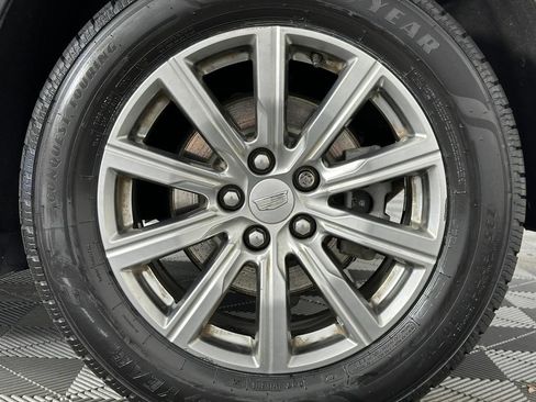 Used 2019 Cadillac XT4 Premium Luxury AWD/4WD image 12