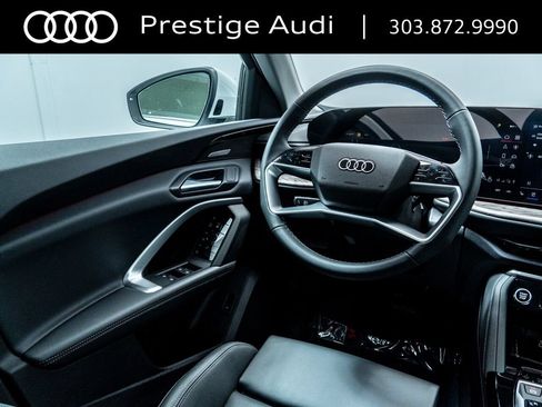 Used 2025 Audi Q5 Premium Plus w/ Premium Plus AWD/4WD image 27
