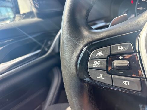 Used 2019 BMW 540i xDrive AWD/4WD image 38