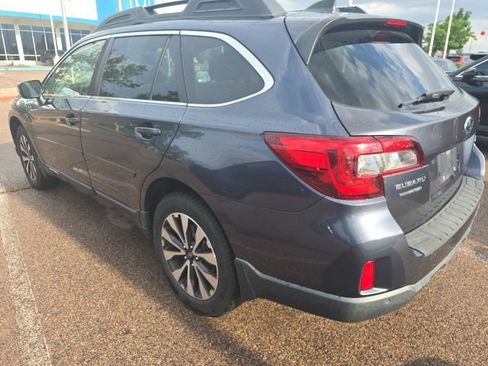 Used 2017 Subaru Outback 2.5i Limited AWD/4WD image 5