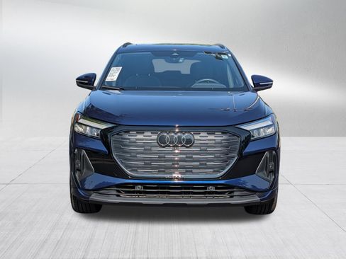 Used 2023 Audi Q4 e-tron Premium Plus w/ Premium Plus AWD/4WD image 2