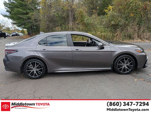 Certified 2024 Toyota Camry SE image 2