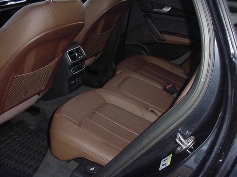 Used 2019 Audi Q5 2.0T Premium Plus image 33