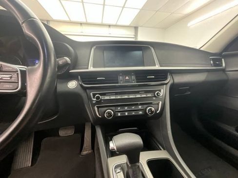 Used 2020 Kia Optima S w/ S Panoramic Sunroof Package FWD image 11