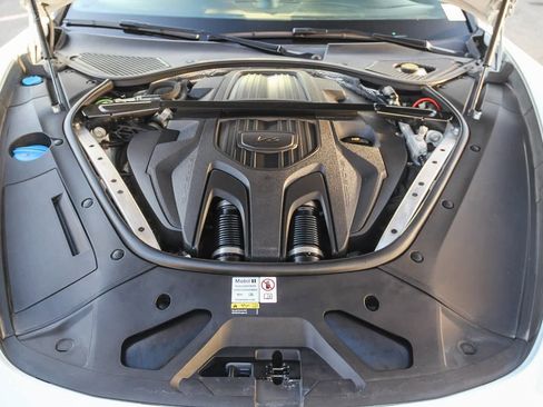 Used 2023 Porsche Panamera Platinum Edition image 25