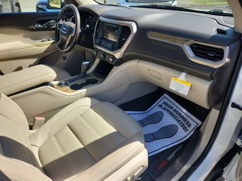 Used 2019 GMC Acadia Denali image 53