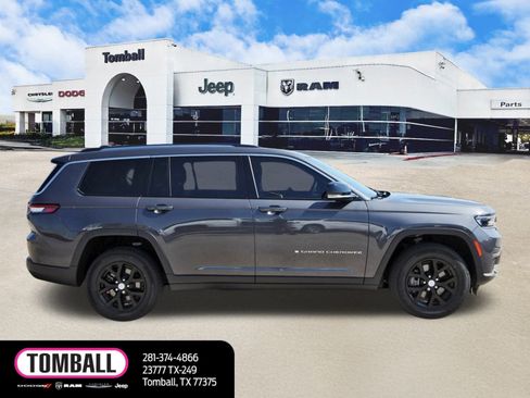 Used 2023 Jeep Grand Cherokee L Limited image 8