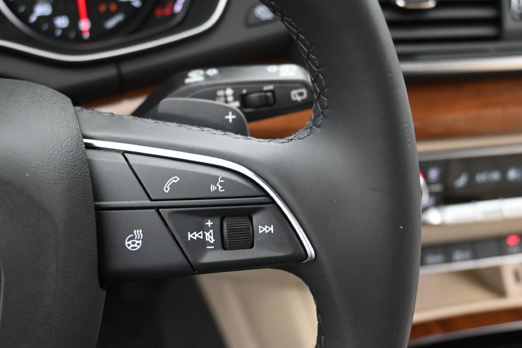 Used 2021 Audi Q5 2.0T Premium w/ Convenience Package AWD/4WD image 23