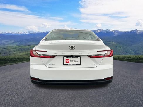 Used 2026 Toyota Camry LE FWD image 4