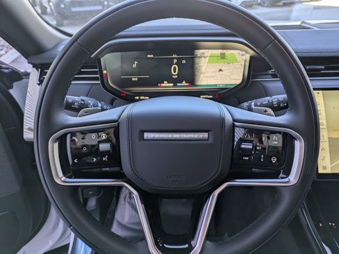 New 2026 Land Rover Range Rover Sport SE image 16