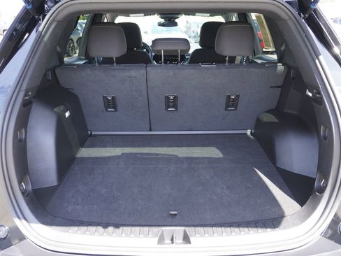 Used 2025 Chevrolet Equinox LT FWD image 8