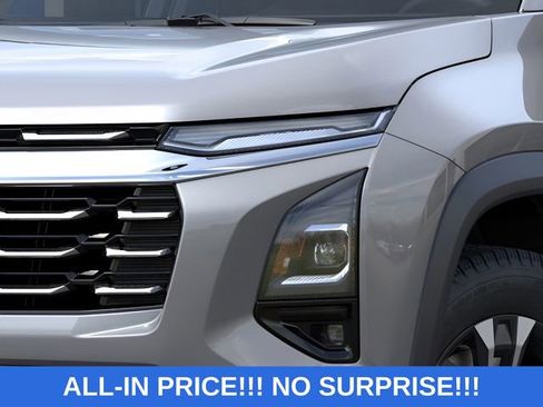 New 2026 Chevrolet Equinox LT w/ Convenience Package II FWD image 10