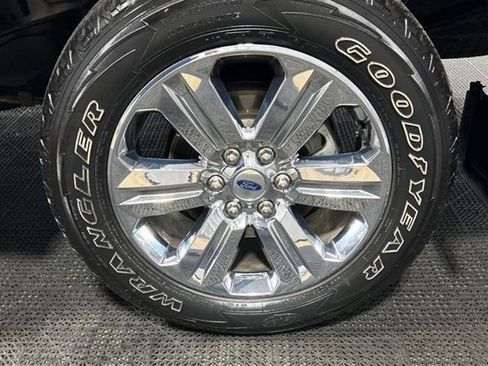 Used 2020 Ford F150 XLT w/ Equipment Group 302A Luxury image 10