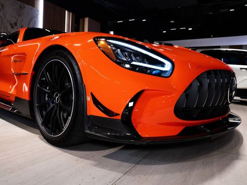 Used 2021 Mercedes-Benz AMG GT Black Series image 9
