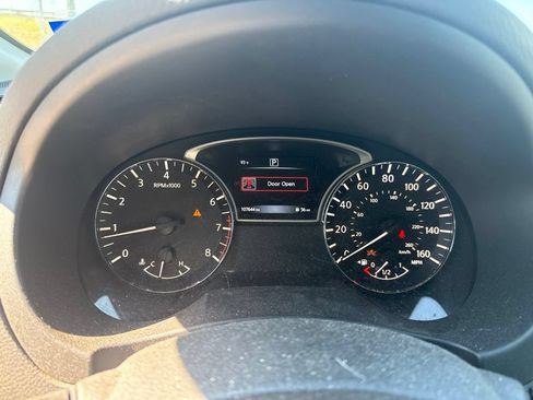 Used 2018 Nissan Altima 2.5 SR w/ SR Special Edition FWD image 12