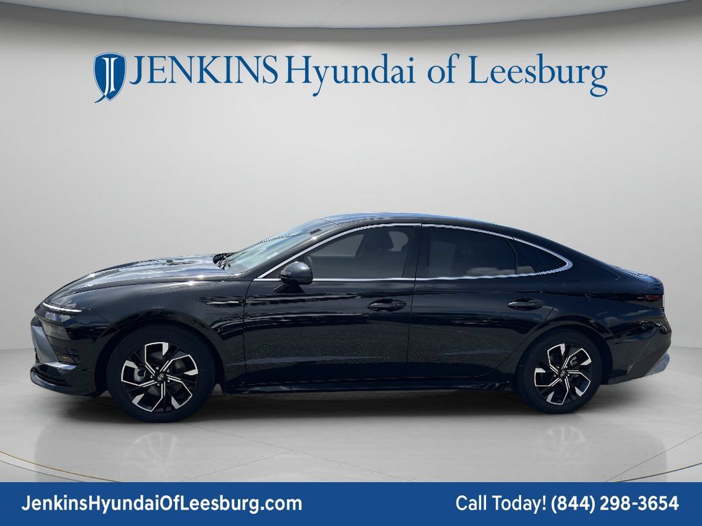 Certified 2024 Hyundai Sonata SEL FWD image 9