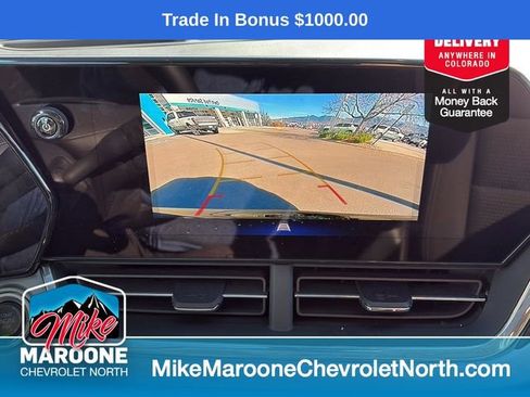 Used 2025 Chevrolet Trax LT w/ LT Convenience Package image 19