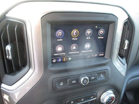 Used 2024 GMC Sierra 3500 Pro w/ Convenience Package image 13