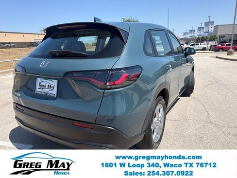 Used 2024 Honda HR-V LX image 3