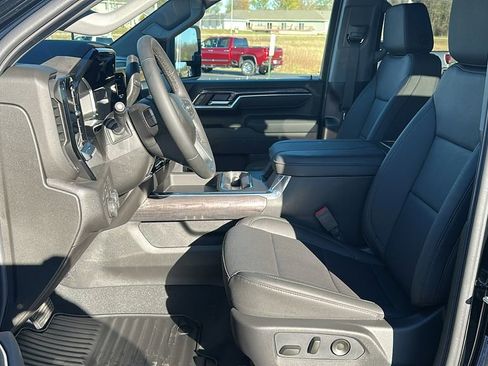 New 2026 Chevrolet Silverado 3500 LTZ w/ LTZ Plus Package image 19