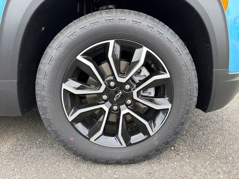 New 2026 Chevrolet TrailBlazer ACTIV w/ Convenience Package FWD image 8