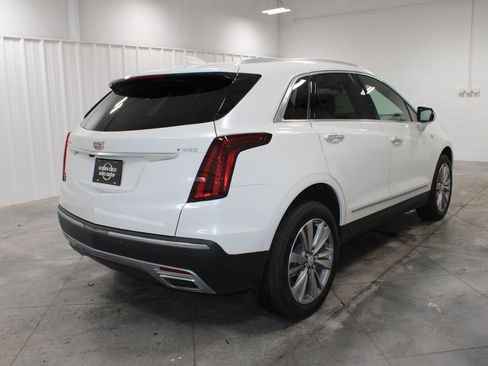 Used 2024 Cadillac XT5 Premium Luxury image 9