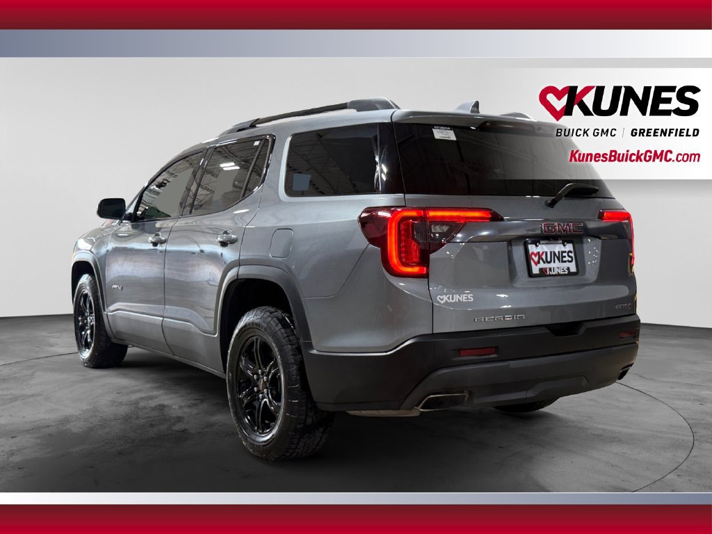 Used 2023 GMC Acadia AT4 w/ Technology Package AWD/4WD image 8