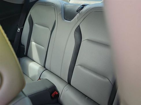 Used 2018 Chevrolet Camaro LT RWD image 8