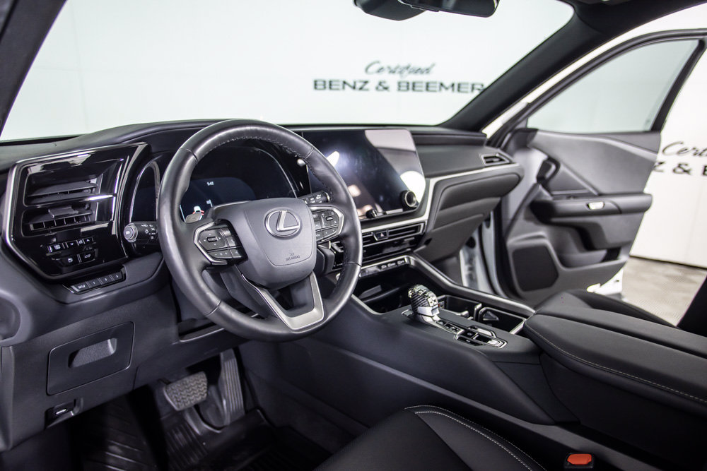 Used 2025 Lexus TX 350 FWD w/ Technology Package image 22