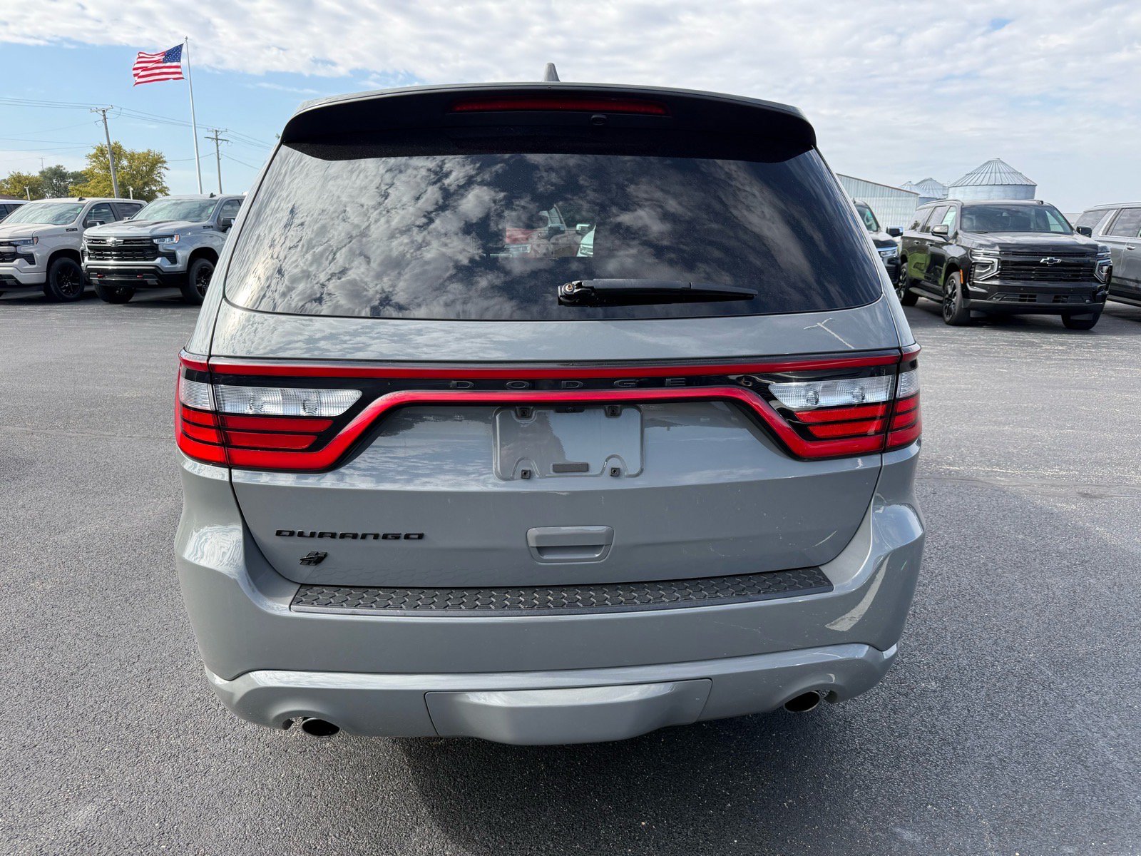 Used 2022 Dodge Durango SXT w/ Blacktop Package AWD/4WD image 4