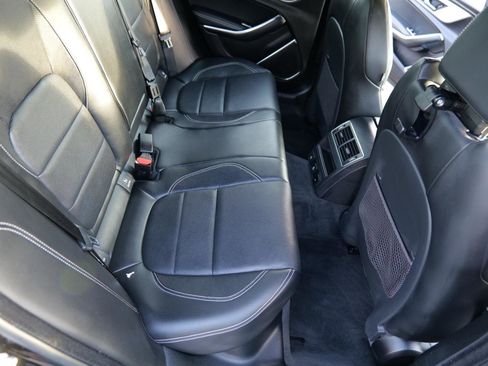 Used 2024 Jaguar XF R-Dynamic SE image 43