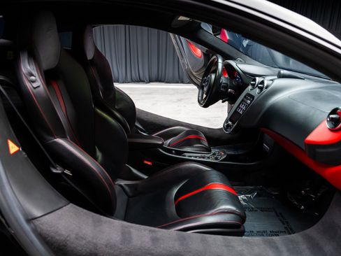 Used 2019 McLaren 570S Coupe RWD image 60