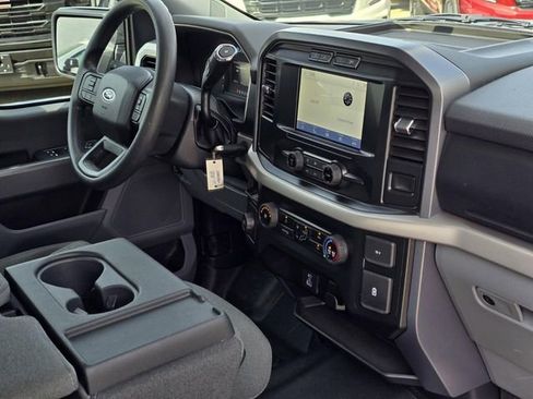 Used 2023 Ford F150 XLT image 11